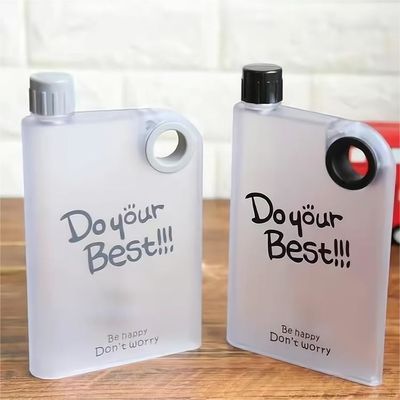Bouteilles carrées de boissons en plastique résistant à la chaleur de 250 ml, 350 ml et 500 ml